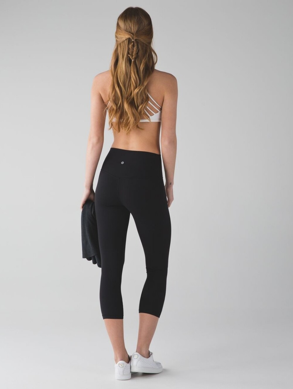 Lululemon Align Crop Black Size 4 19" EUC